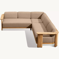 Canapé d'extérieur modulaire RH Dune Teak en forme de L, avec coussins en tissu crème sur structure en teck massif, ensemble de patio moderne