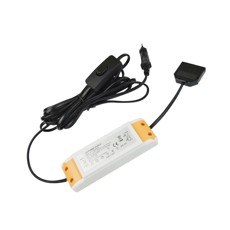 2021 Popular products 6V 12V 24V 1A 2A 3A constant voltage LED driver power supply for LED Christmas tree