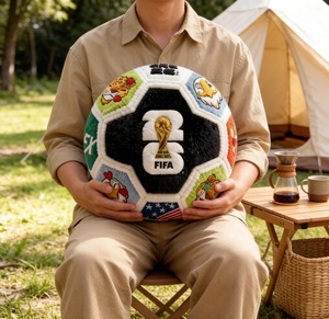 Coussin décoratif brodé <span class=keywords><strong>Coupe</strong></span> <span class=keywords><strong>du</strong></span> <span class=keywords><strong>Monde</strong></span> <span class=keywords><strong>FIFA</strong></span> 2026 avec mascotte et drapeau national, cadeau pour supporter de football, décoration de canapé - Product Image 5