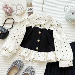 Completo Primaverile da Ragazza Nuovo 2026: Top in Poliestere a Pois Francese e Gonna Corta Plissettata - Abbigliamento Due Pezzi alla Moda per Drop Shipping - Product Image 3