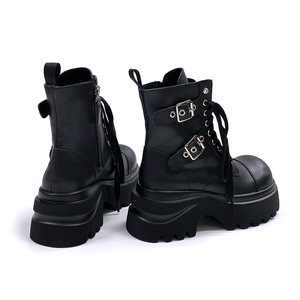 Novedades Otoño-Invierno 2025: Botas de Moda Estilo Británico para Mujer - Estilo Motero con Toque Premium para Figuras Delgadas - Product Image 4