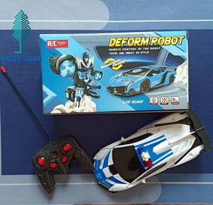 Auto Telecomandata 2 in 1 Trasformabile in <span class=keywords><strong>Robot</strong></span>, Modello di Veicolo Sportivo 1/18, Giocattolo per Bambini - Product Image 6