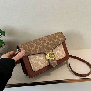 Bolso de Mensajero para Mujer, Lujoso y Moderno, Hecho de Material PU. Se Puede Llevar en la Mano o Colgar en la Espalda.6603 - Product Image 6