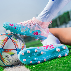 Chaussures <span class=keywords><strong>de</strong></span> football <span class=keywords><strong>de</strong></span> compétition pour hommes en gros d'usine, chaussures <span class=keywords><strong>de</strong></span> football d'entraînement antidérapantes avec crampons MG, logo personnalisable - Product Image 3