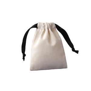 Bolsa de Lona de Algodón Pequeña Reutilizable Ecológica con Cordón y Logotipo Personalizado - Product Image 1