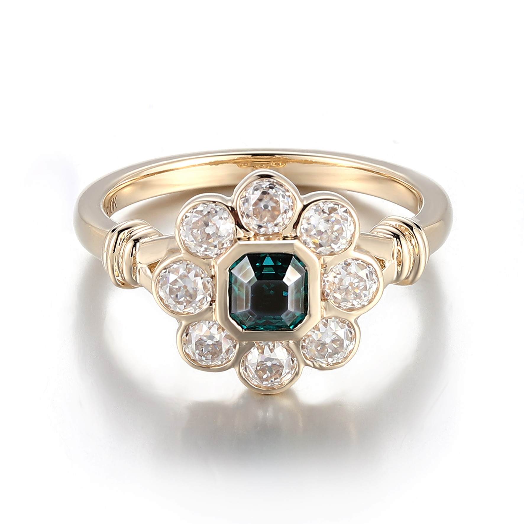 Bague en or 10 carats avec diamant moissanite