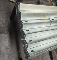 Bras croisé en acier cornière durable pour support structurel
