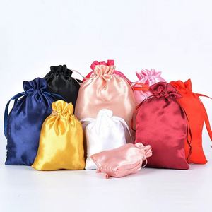 Pochette Cadeau Personnalisée en Soie Satinée avec Cordon 7x9cm – Sacs en Satin de Luxe pour Bijoux, Cosmétiques, Maquillage, Téléphones Portables, Chaussures et Emballage Anti-Poussière - Product Image 2