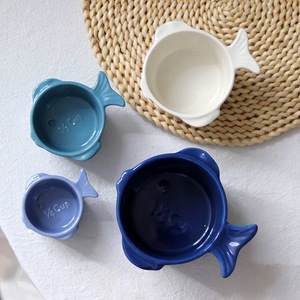 <span class=keywords><strong>Forme</strong></span> de poisson mignon tasses à mesurer, Gâteau de cuisson ensemble de tasse à mesurer de 4 grès outils de mesure - Product Image 2