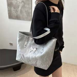 THK Nouveau sac à main grande capacité, sac à bandoulière tendance avec sangle papillon, sac fourre-tout de haute qualité pour femmes - Product Image 6