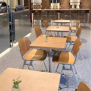 Mesas y Sillas de Acero y Madera para Hostales Juveniles, Restaurantes y Hoteles, Muebles de Diseño Comercial Minimalista que Aportan un Toque Especial - Product Image 4