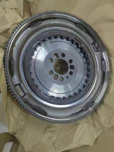 <span class=keywords><strong>Volant</strong></span> moteur et embrayage à sec neufs pour Volkswagen Sagitar Lavida, Magotan, Skoda, Audi <span class=keywords><strong>Golf</strong></span> <span class=keywords><strong>6</strong></span> - Product Image 1