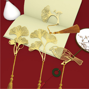 Offre Spéciale – Marque-Page à Pompons – Cadeau Créatif pour Enseignants et Étudiants – Marque-Page Creux en Laiton Doré à Feuille d'Or Mignon - Product Image 4