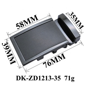 35mm Kết cấu lạ mắt Retin hiệu ứng vành đai khóa với mùa xuân nhanh chóng phát hành nút cho Mens thời trang thắt lưng da biểu tượng tùy chỉnh OEM - Product Image 3