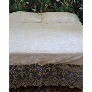 Handmade Polyester Filet Embroidered <b>Bedspread</b> Floral Print Quilted <b>Coverlet</b> for Home Use Available in Twin Queen King Sizes - Product Image 2