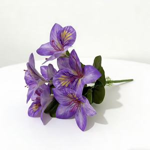 Bouquet de fleurs artificielles Magnolia imprimées en 3D Paulon, 31 cm de haut x 21 cm de large, en plastique, pour mariage et décoration intérieure - Product Image 5