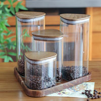 Pot en verre borosilicate triangulaire pour le stockage des aliments avec couvercle en bois, ensemble de pots de rangement pour la cuisine, pot en verre de haute qualité et durable pour le stockage en cuisine