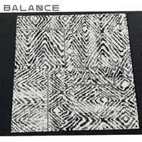 Balance Moderne Nylon Abnehmbare Modulare Teppichfliesen Kommerzielle Getuftete Schlingenflor-Quadratfliesen mit Abstraktem Muster für Büro, Hotel, Zuhause, PVC