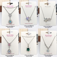 Collier tendance XUPING pour femme en alliage de cuivre avec pendentif en forme d'étoile, de fleur et de goutte d'eau - Formes multiples