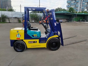 מלגזה משומשת מדגם קומטסו FD30, 3 טון, מנוע, גובה הרמה 3 מטר, משומשת, משנחאי, למכירה - Product Image 4