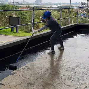 Caoutchouc liquide auto-scellant revêtement imperméable modifié à l'asphalte revêtement imperméable auto-scellant pour toiture