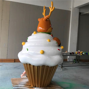 Decorazione di natale all'aperto gigante decorativo in fibra di vetro statua Cupcake con <span class=keywords><strong>alce</strong></span> - Product Image 3