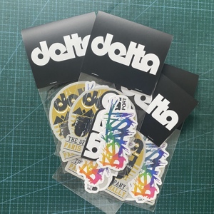 Benutzer definiertes Logo Gestanzter wasserdichter UV-beständiger Tinten druck PVC-Vinyl-Aufkleber Kunden spezifische Aufkleber-Packs mit QR-<span class=keywords><strong>Code</strong></span> zurück - Product Image 5