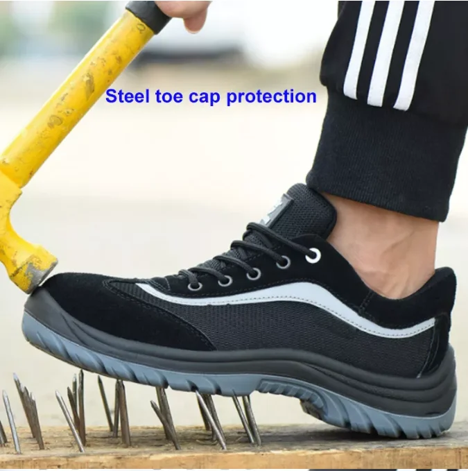 Hot selling widely used design flexible vulcanized work protection labor protection men security working shoes