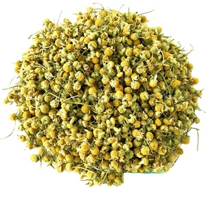 Té <span class=keywords><strong>de</strong></span> flores <span class=keywords><strong>de</strong></span> <span class=keywords><strong>manzanilla</strong></span> secas <span class=keywords><strong>de</strong></span> primera calidad En stock Flores <span class=keywords><strong>de</strong></span> <span class=keywords><strong>manzanilla</strong></span> Té <span class=keywords><strong>de</strong></span> hierbas Logotipo personalizado Té <span class=keywords><strong>de</strong></span> <span class=keywords><strong>manzanilla</strong></span> al por mayor - Product Image 1