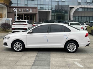<span class=keywords><strong>Skoda</strong></span> Rapid <span class=keywords><strong>2020</strong></span> 1.5L Automatica Standard Berlina LHD Usata Benzina per Esportazione - Product Image 4
