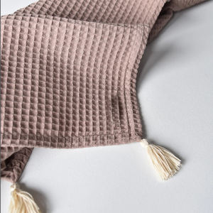 Di alta qualità morbido per bambini Waffle in cotone coperta con nappe di genere neutro solido modello tessuto a mano per bambini doccia regalo - Product Image 1