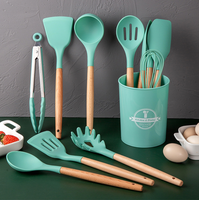 Ensemble d'ustensiles de cuisine en silicone 12 pièces avec manche en bois, spatule, cuillère, louche et support de rangement pour la cuisine à domicile