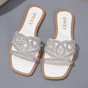 215 Shoes Women's Metal Decorative square Flat <b>Sandals</b> New 208 <b>Fashion</b> slippers Classic Temperament All-match Solid Color - Product Image 2