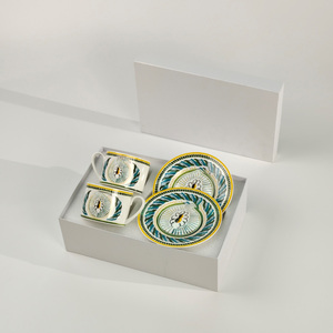 Ensemble double tasse et soucoupes de luxe en porcelaine osseuse de la série D, nouvellement conçu en céramique, pour le thé de l'après-midi - Product Image 5