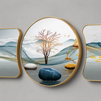 Tableau mural paysager serein en trois parties, bleu et or, avec arbre, cerf, verre, cristal et panneaux en aluminium pour salon et intérieurs d'hôtel