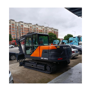 Miniexcavadora Hidráulica DEVELON DX80D |   Miniexcavadora Compacta para Proyectos de Construcción - Product Image 2