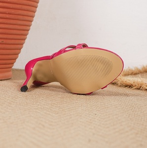 Sandales roses pour femmes, talons sexy, stilettos, bout ouvert, à brides croisées, chaussures habillées, pour soirée, mariage, soirée dansante - Product Image 6