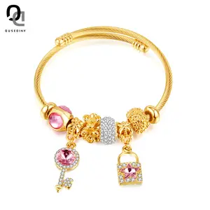 QUSEDINY 2023 nouveauté bijoux de mode plaqué or en acier inoxydable bricolage Zircon rose clé serrure pendentif réglable ouvert bracelets