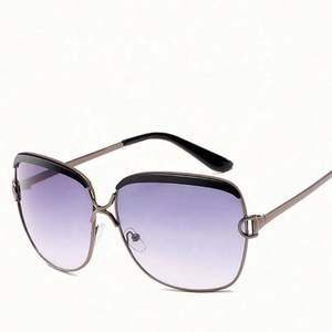 Gafas de Sol Redondas Extra Grandes de Lujo Vintage para Mujer, Venta al por Mayor, Protección UV400, 2019 - Product Image 1