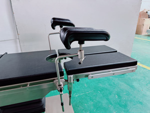 Penyangga Kaki Manual SiNuo SN-LF01 untuk Aksesoris Tempat Tidur Medis Ginekologi dan Kebidanan, Penjepit Penyangga Kaki Warna Hitam, Bersertifikasi CE Kelas I - Product Image 3
