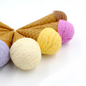 Modèle de crème glacée froide en PVC, cône croustillant, accessoire de décoration pour dessert glacé, haute simulation - Product Image 2