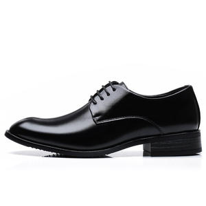 Ensemble de chaussures Oxford en cuir pour homme, de style britannique formel et luxueux, à bords arrondis, avec semelles antidérapantes, pour toutes les saisons - Product Image 1