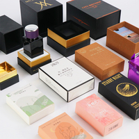 Boîtes d'emballage de luxe en papier pour cosmétiques, parfums et rouges à lèvres, avec estampage à chaud or noir et pelliculage mat personnalisé en gros