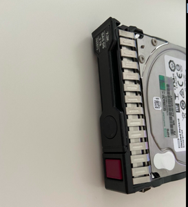 765466-B21 765873-001 2T SAS 7.2K 12G 2.5 disco rigido G8 G9 G10 - Product Image 2