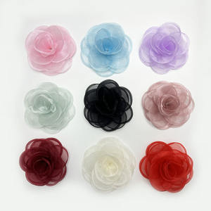 Fleur d'organza tridimensionnelle de 10cm faite à la main côté brûlé fleur de rose pour bricolage accessoires de vêtements de mariée - Product Image 2