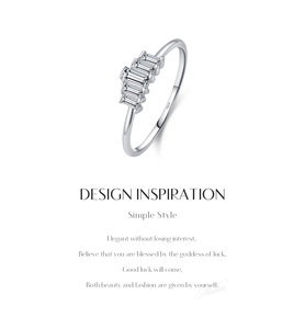 Anillo de compromiso de plata S925 con diamantes baguette para mujer, estilo clásico geométrico con engaste de canal, ideal para regalar a seres queridos. - Product Image 6