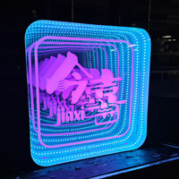 Caja de luz de neón personalizable, Red de iluminación Led, espejo de lasaña roja, abismo, personajes de cristal luminoso, decoración infinita acrílica