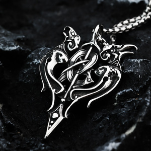 Yunnique-collar con colgante vikingo de acero inoxidable con diseño de cuervo doble y forma de espada para hombre, regalo, joyería de moda - Product Image 3