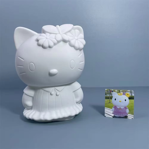Venta caliente en blanco Diy Fluid Bear Kit lindo diferentes figuras de <span class=keywords><strong>Hello</strong></span> Kitty llaveros verter pintura osos fluidos para niños y adultos - Product Image 5