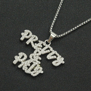 Collar con colgante de letra 'Pretty and Paid' chapado en oro con incrustaciones de diamantes de imitación, joyería de aleación estilo Hip Hop para hombre y mujer, al por mayor - Product Image 4